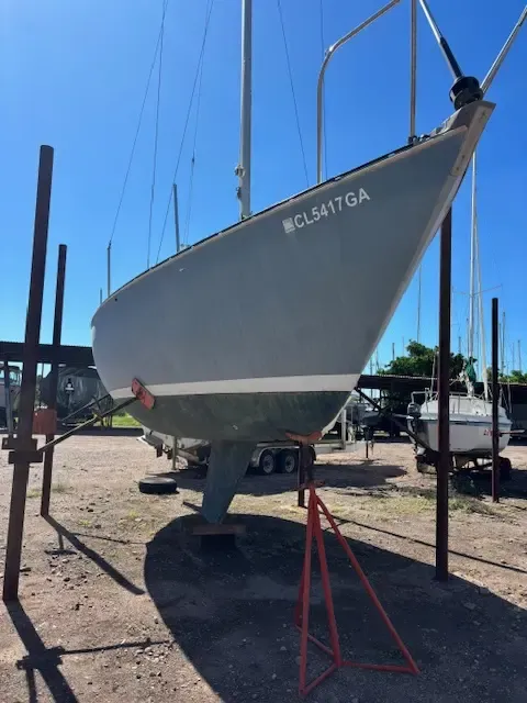 Dancer 1978 C&C 26 Sailboat